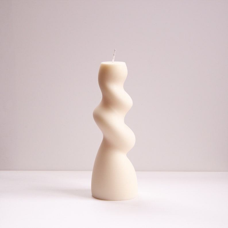 Gravity sculptural natural soy candle bubbly image 1