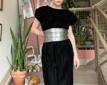 VTG 80s Black Velvet Dress with Silver Metallic Waist
