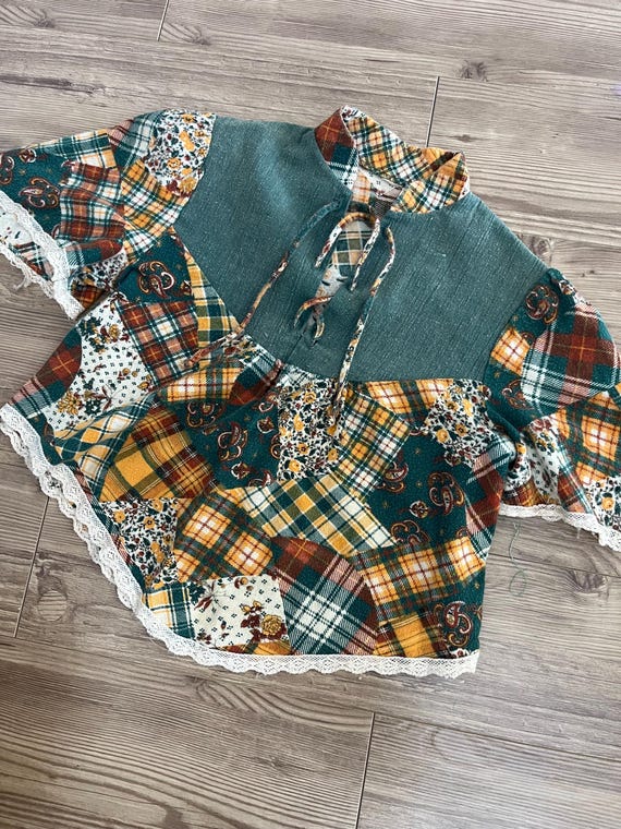 VTG 70s Handmade Patchwork Crop Top - image 4
