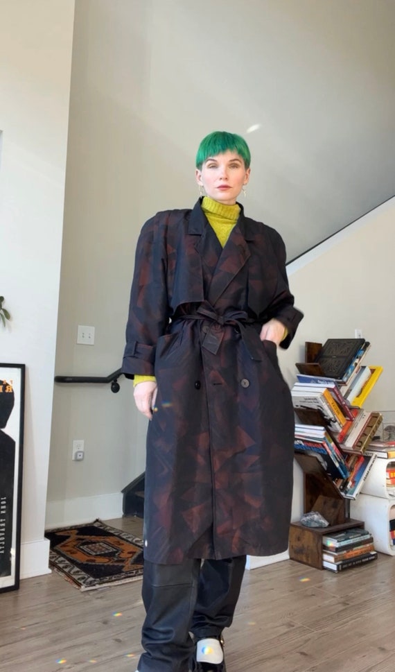 VTG 80s Mulberry Street Nylon Printed Trench