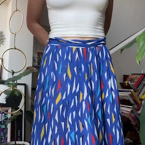 VTG 90s Blue Primary Color Printed Skirt