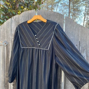 VTG jaren 70 zwart/zilveren Muumuu-jurk