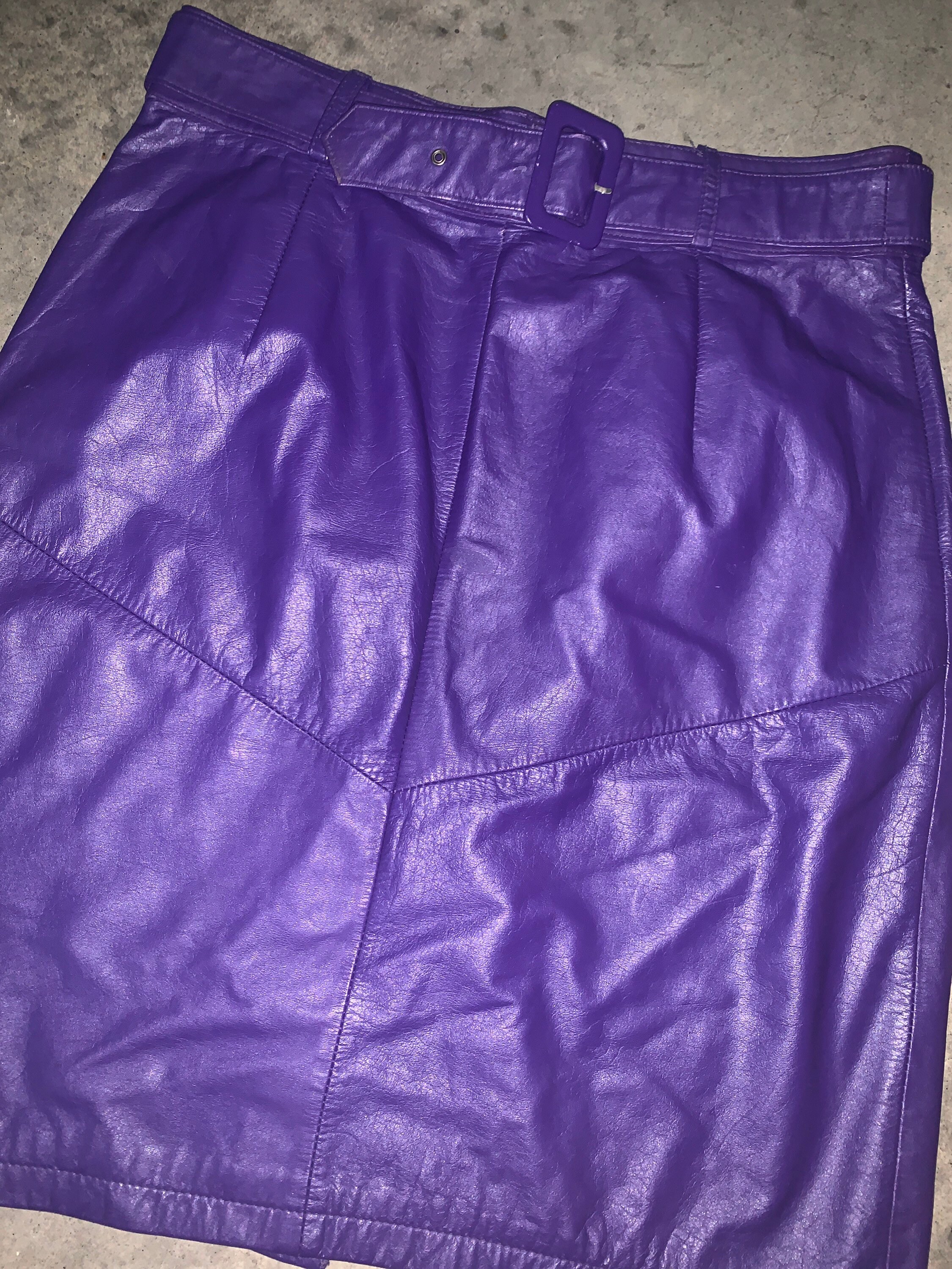 Vintage 80s | Purple Leather Skirt