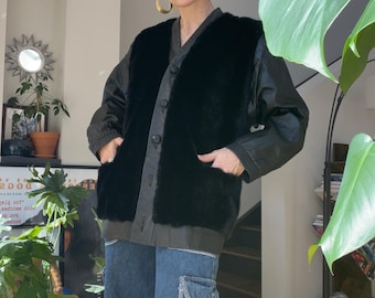 VTG 80s Black Leather Faux Fur Jacket with Removable Sleeves