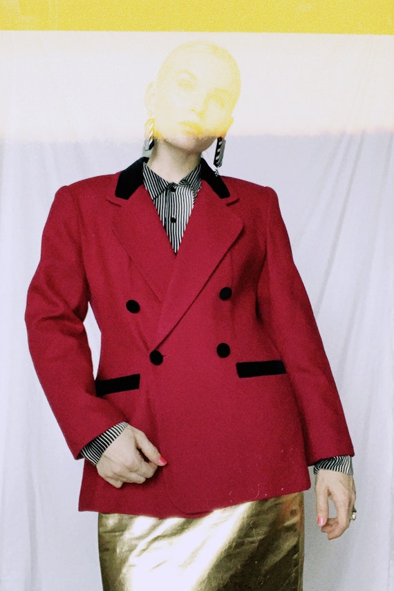 Vintage 80s | Magenta Wool Blazer with Velvet Trim