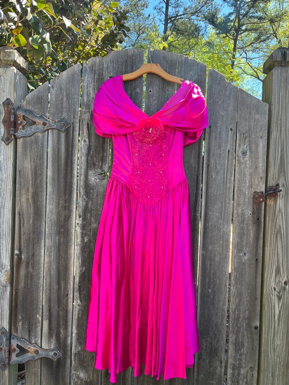 VTG 80s Fuchsia Pink Satin/Lace Dress