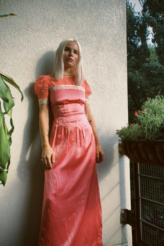 Vintage 60s | Pink Satin Maxi Dress