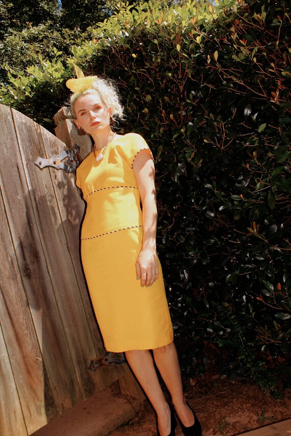 Vintage 1980s | Yellow Wiggle Dress