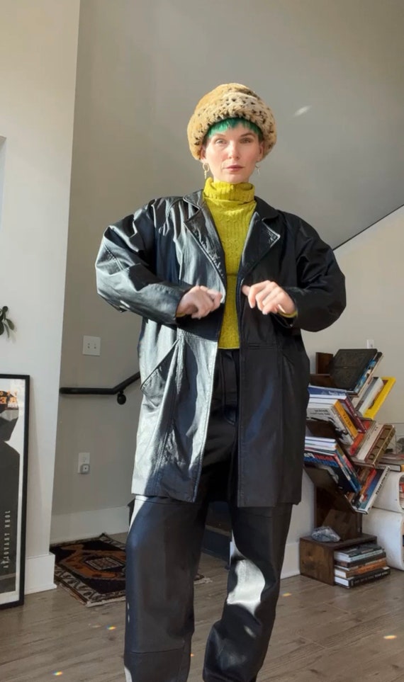 VTG 90s Black Leather Coat