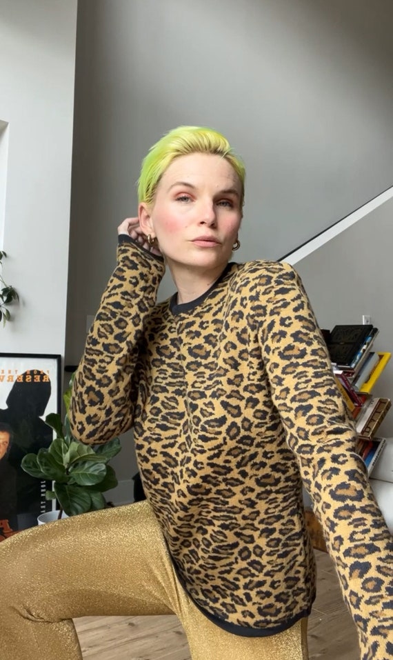 VTG 90s Leopard Print Knit Sweater