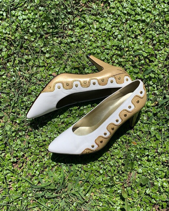 Vintage 80s | Leather Pumps
