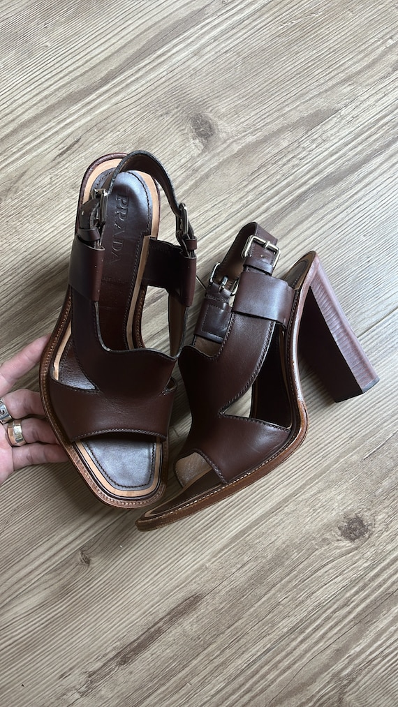 VTG Prada Brown Leather Buckle Sandals