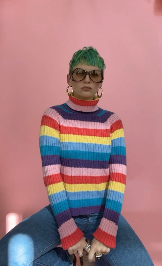 VTG Y2K Rainbow Stripe Turtleneck Sweater