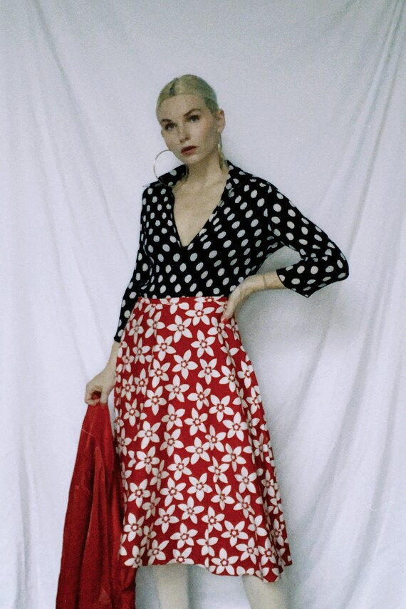 Vintage 60s | Handmade Red/White Mod Floral Skirt