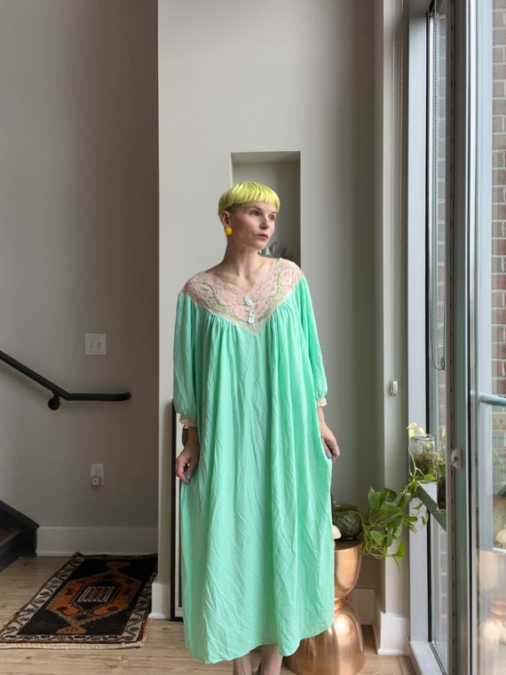 VTG 70s Mint Nightgown