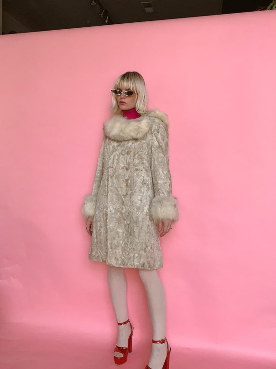 Vintage 60s Fur Trim Coat