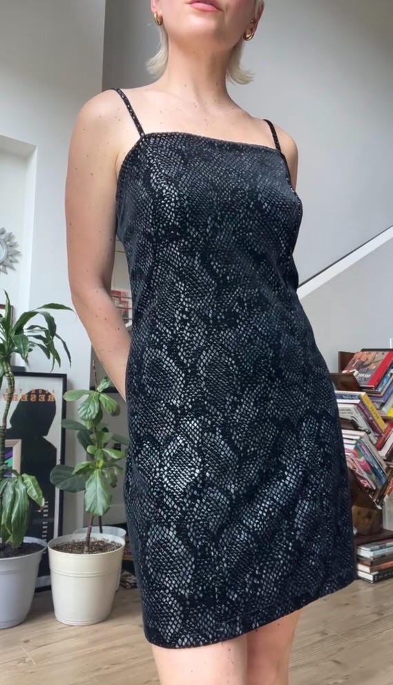 VTG 90s/y2k Snake Print Stretch Velvet Mini Dress