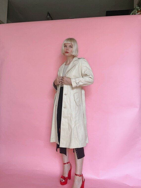 VTG 70s Cream Leather Trench