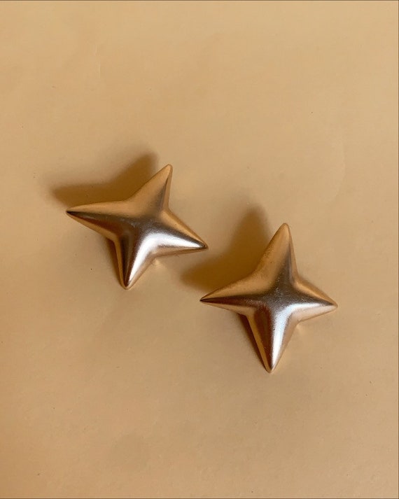 Vintage 80s Gold Clip-On Earrings