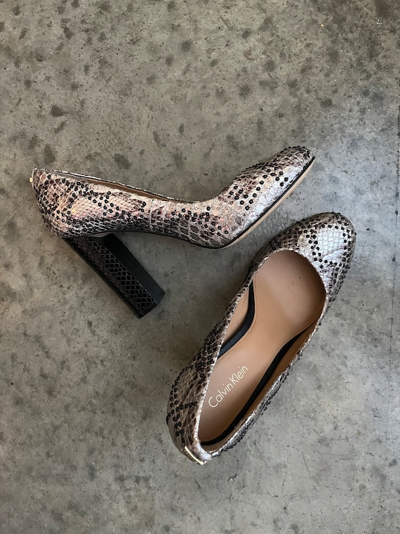 VTG Y2K CK Silver Pumps