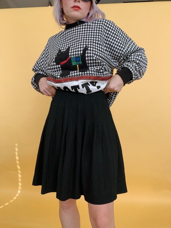 Vintage 80s Black Pleated Skirt