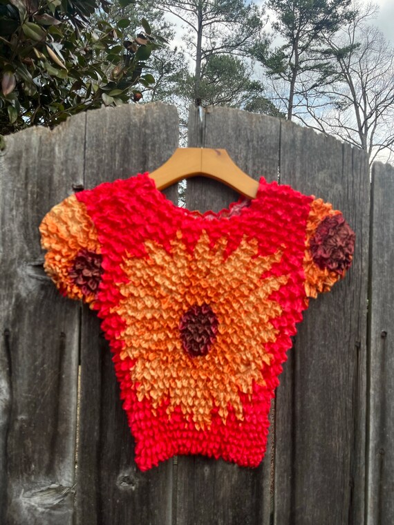 VTG Sunflower Popcorn Bubble Top