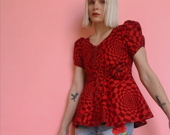 Vintage Handgemachtes verzogenes Karo Schößchen Top