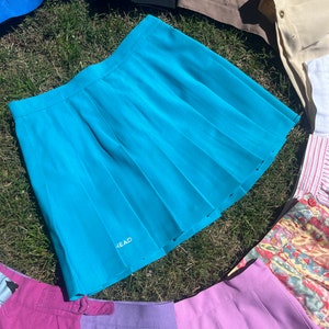 VTG 90s Turquoise Head Pleated Mini Skirt