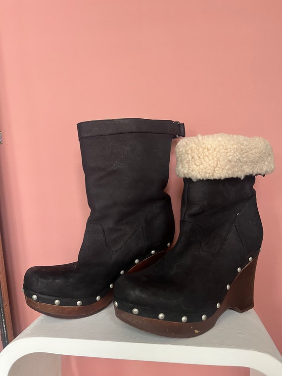 VTG Ugg Clog Boots with Shearling Lining