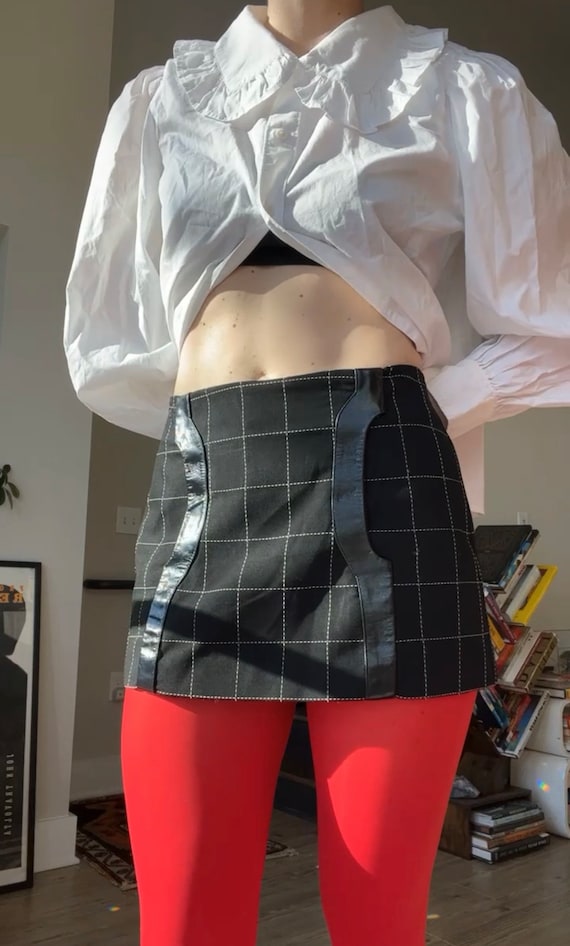 VTG 90s Bebe Contrast Stitch Black Micro Mini Skirt