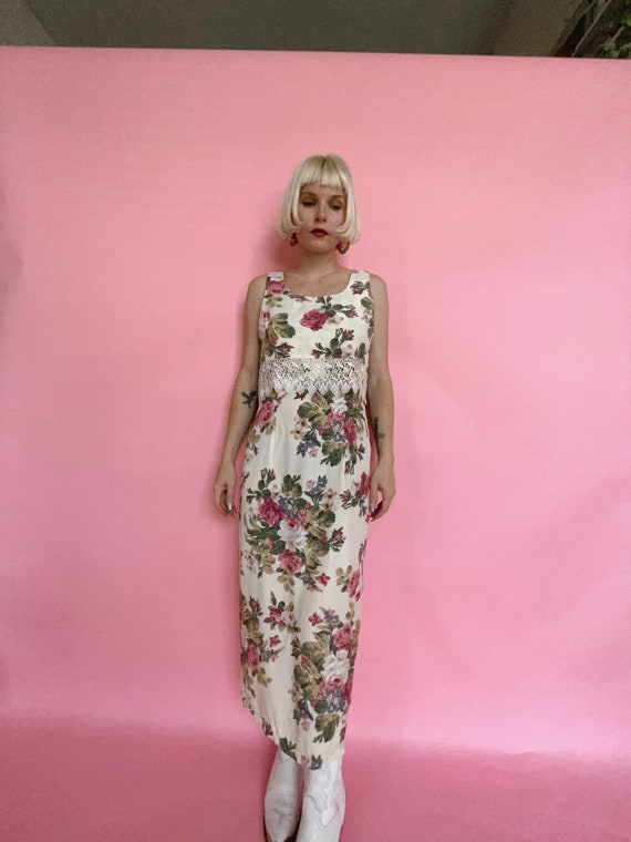 VTG 90s Wallpaper Midi Dress