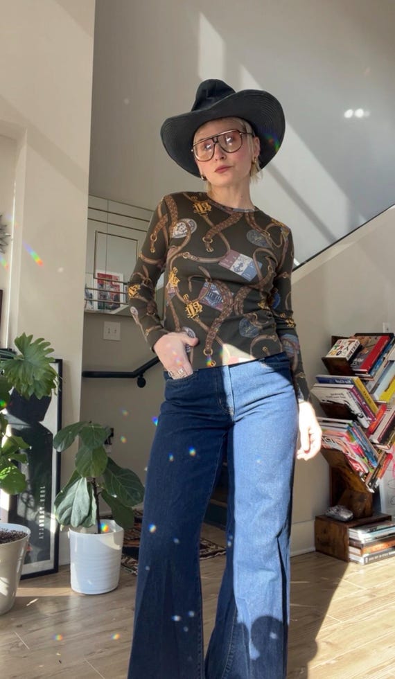 VTG Y2K Lauren Belt Print Logo Long Sleeve
