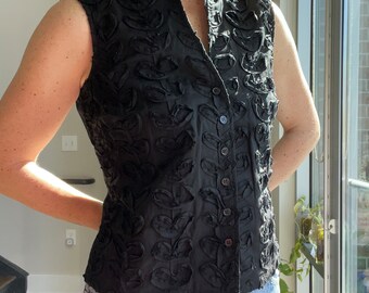 VTG Black Textured Cotton Button Down Sleeveless Top