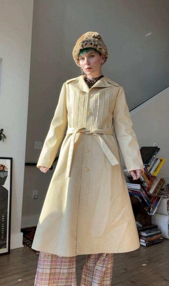 VTG 70s JcPenny Eggshell Trench