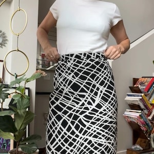 VTG 90s Black and White Pencil Maxi Skirt