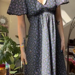 VTG 70s Moody Ditsy Floral Maxi Dress