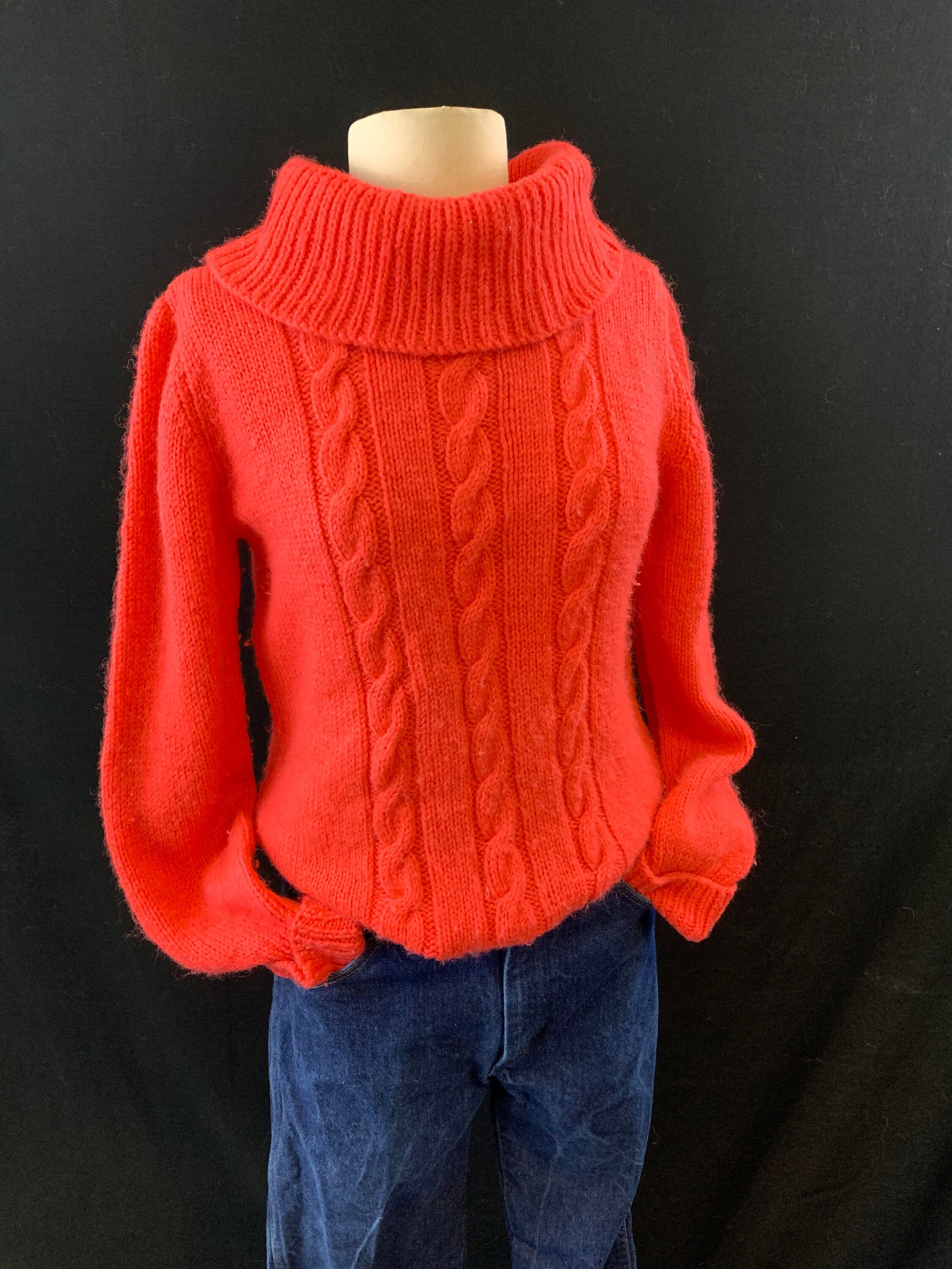 wide collar wool knit sweater