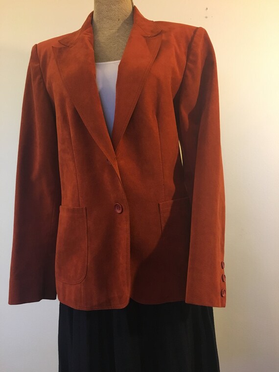 Perfect Lilli Ann Ultrasuade blazer