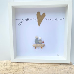 Peinture murale maritime amour avec galets, bois flotté, art des galets, couple, image de pierre, toi et moi, mariage