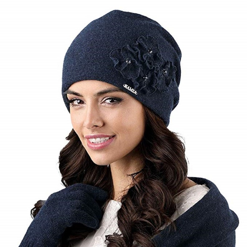 different color choices KAMEA Hat with matching loop scarf Winterset Novara