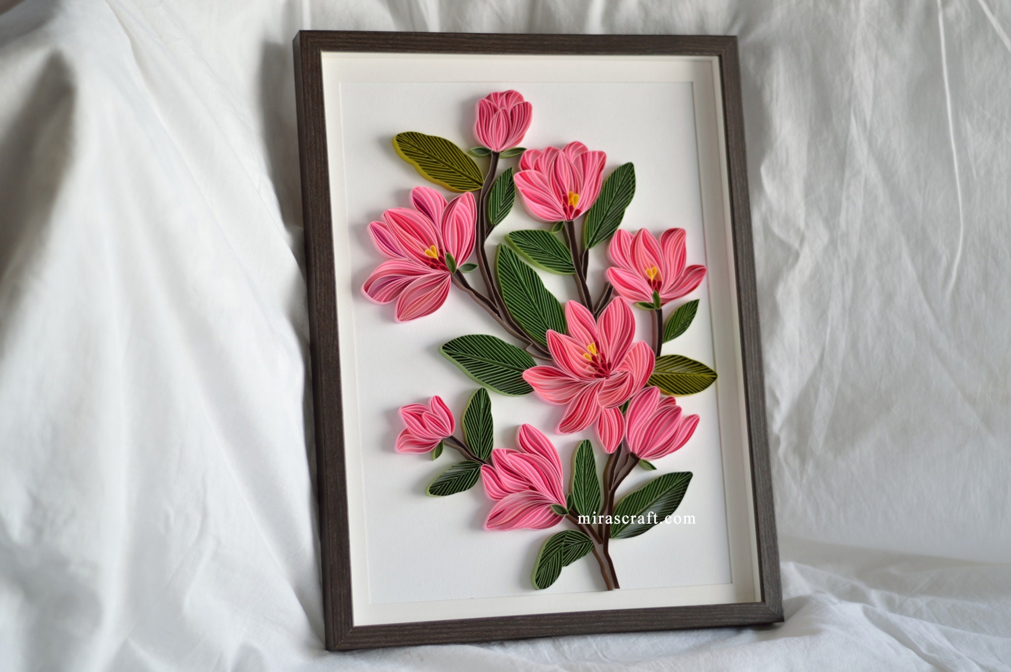 Paper Quilled Magnolia Flowers that I made! : r/quilling