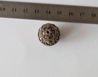 Silber 925er Kugel 20,0 mm Durchmesser  gelötet Unikat  Spacer    1 Stück  = 19,00