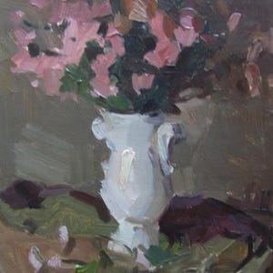 Flores en un jarrón blanco, Pintura de rosas rosadas, Pintura de bodegón en jarrón, Bodegón francés