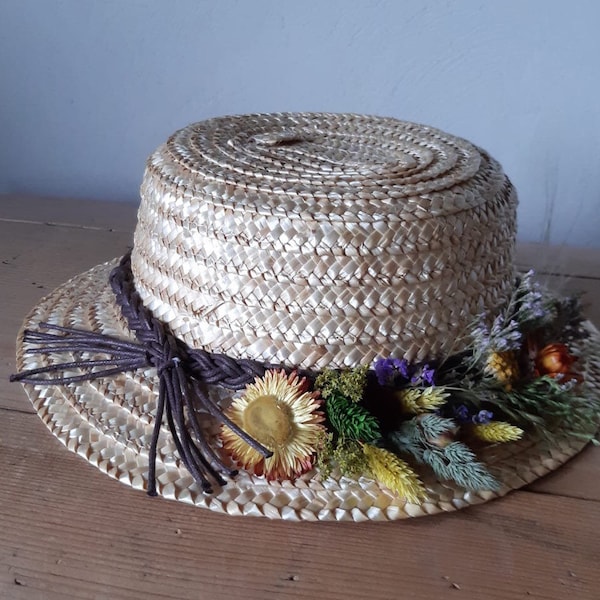 Summer hat straw hat decoration or to wear dried flowers