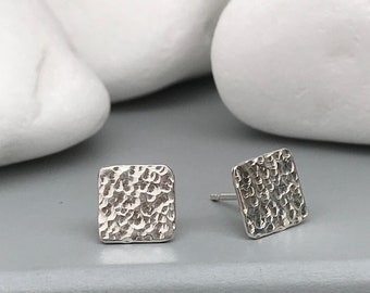 Square Stud Earrings - Hammered Stud Earring - Sterling Silver Studs - Geometric Earring - Handmade Earring - Stud Earrring