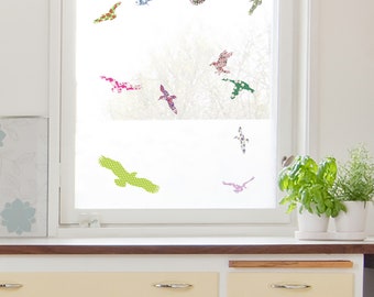 WANDKINGS "Fensteraufkleber Vögel im Bunten Muster" A4 Set- 100 % Made in Germany