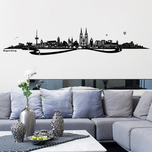 WANDKINGS Wandtattoo Skyline Regensburg mit Fluss 100 % Made in Germany Bild 2