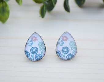 Feather Jewelry - earrings - hypoallergenic - ear fleas - nails - flowers