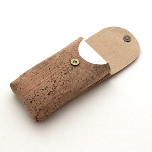 TaTüTa / case / cover made of cork fabric for paper handkerchiefs image 3