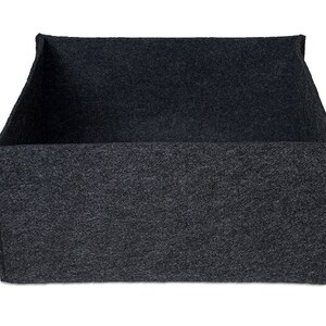 Large felt basket, available in many colors image 3